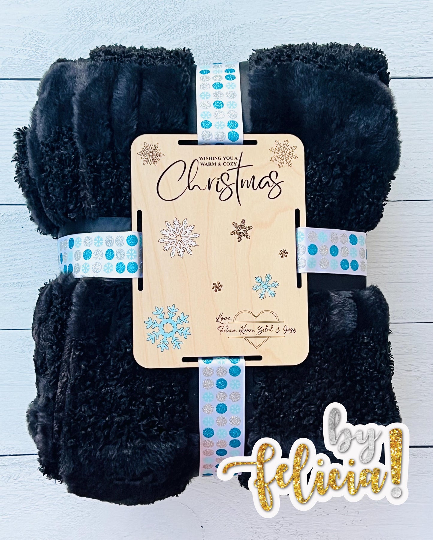 Blanket tag SVG, Blanket gift set, Custom blanket with name tag, Christmas Blanket Tag, Personalized blanket tag, Holiday blanket sherpa,